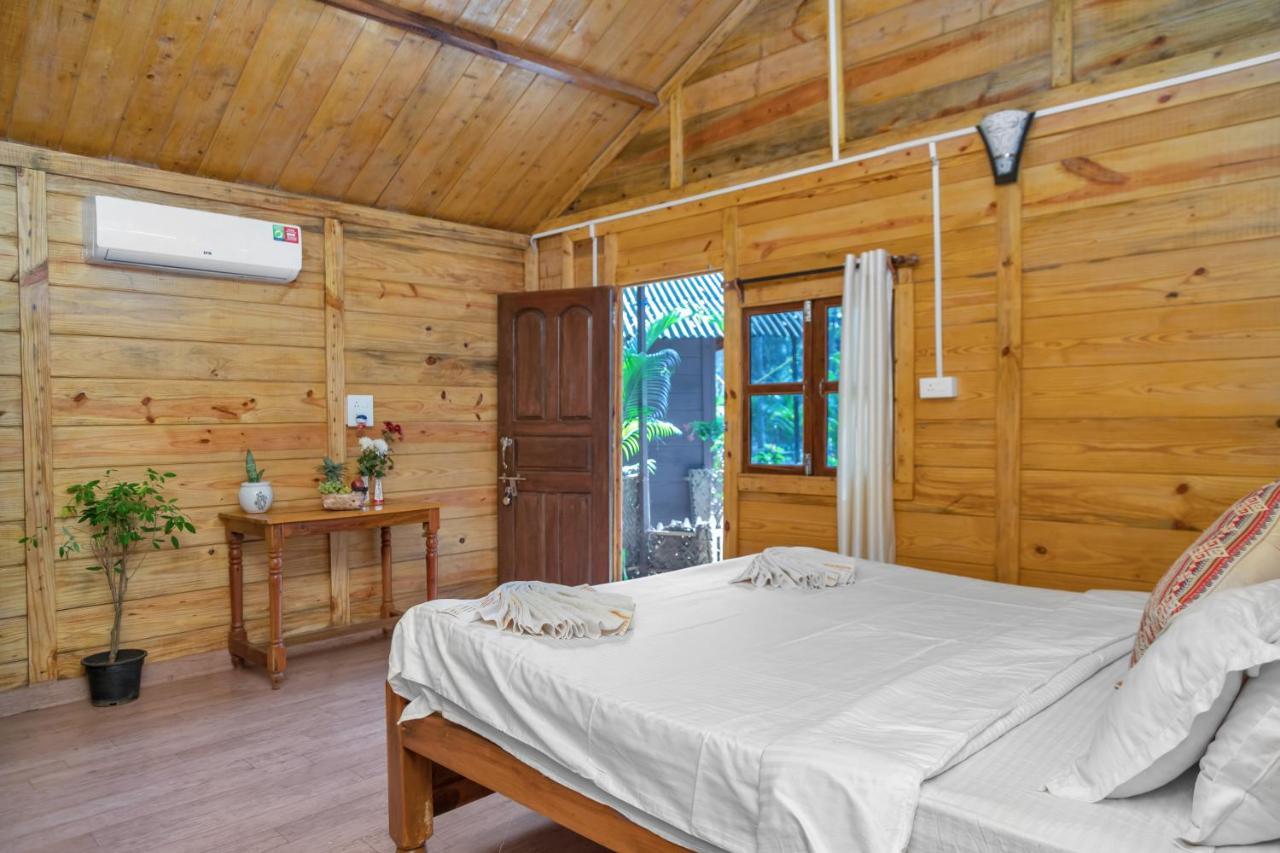 Kings Villa Resort 帕罗林 外观 照片