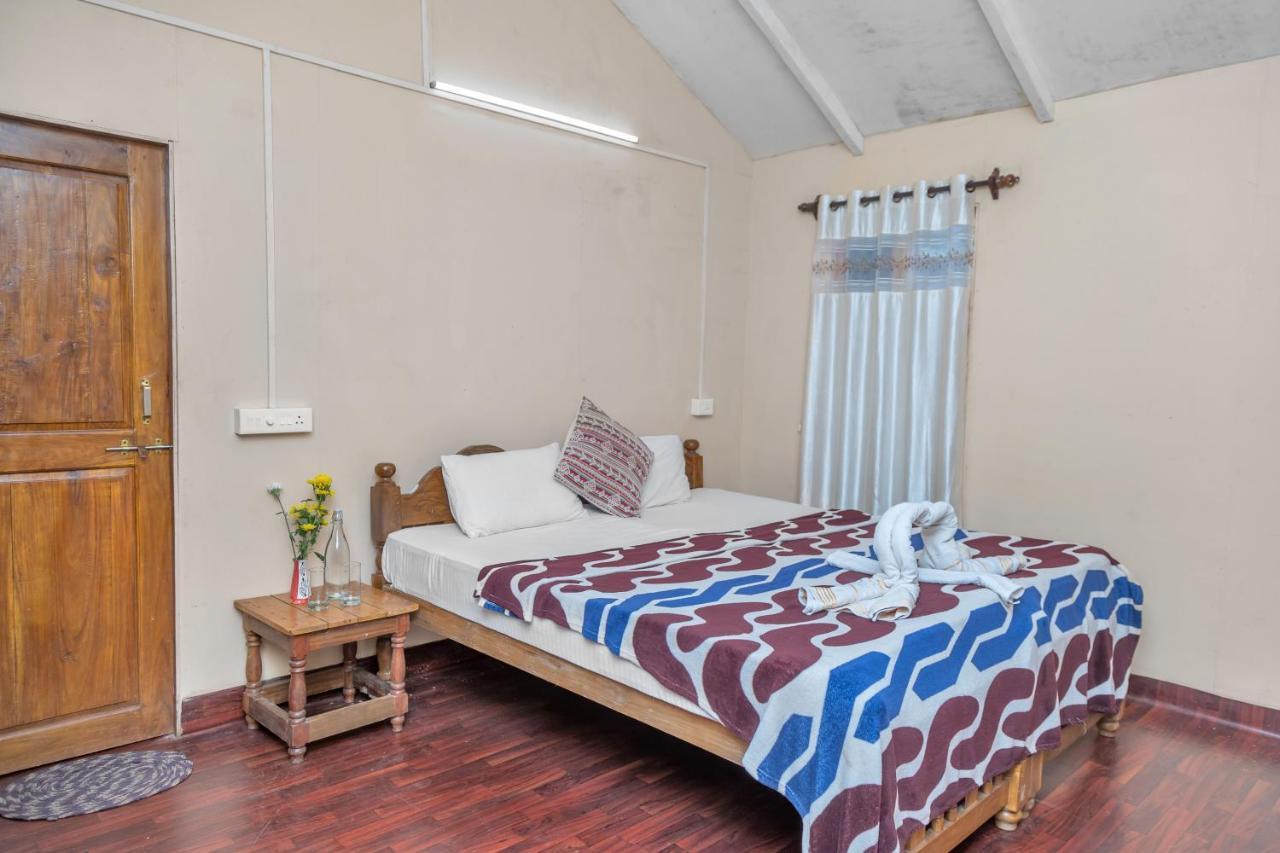 Kings Villa Resort 帕罗林 外观 照片